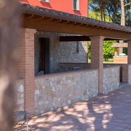Lagolivo ปัสซีญาโน ซุล ตราซีเมโน ภายนอก รูปภาพ